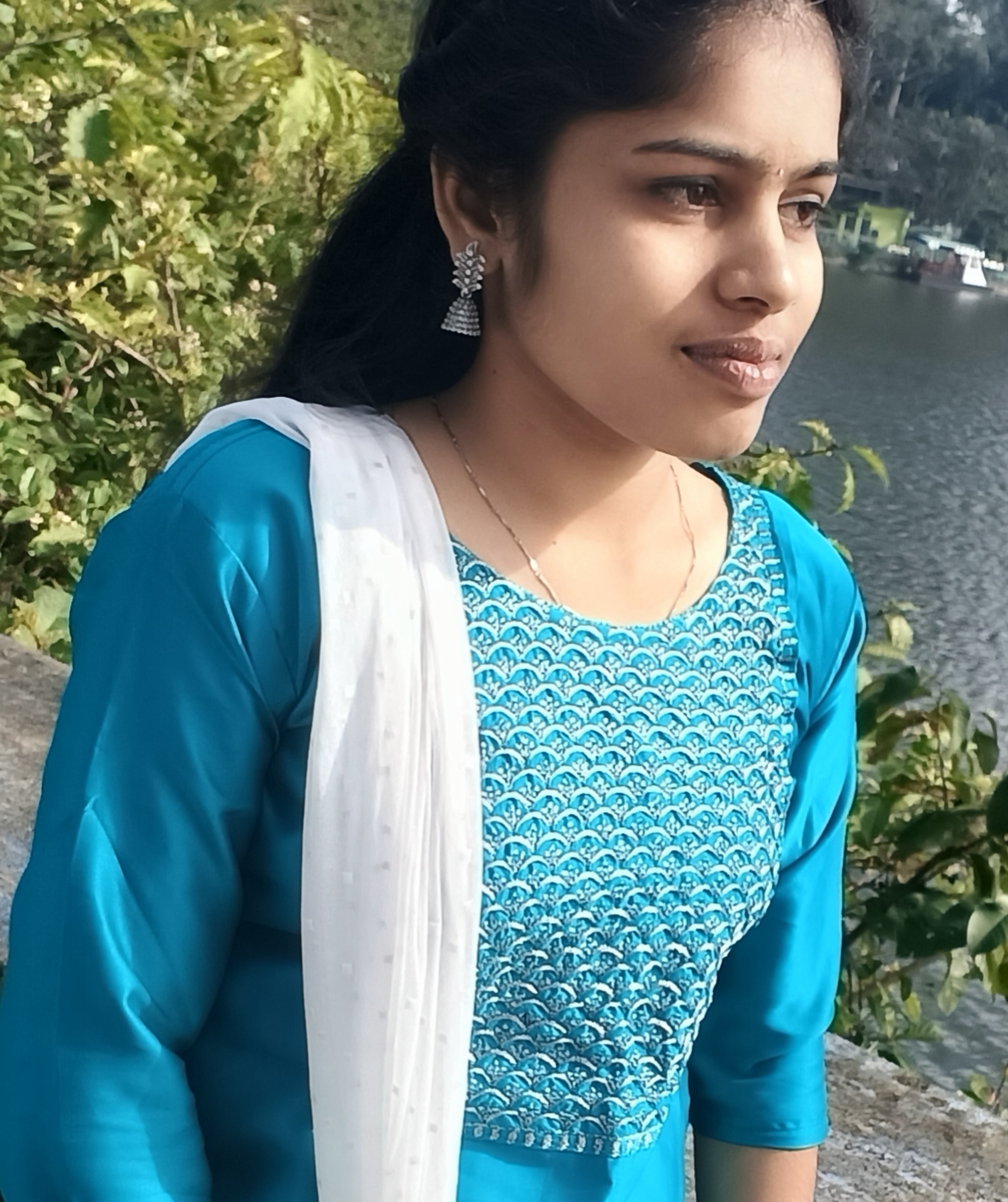 MOULI K